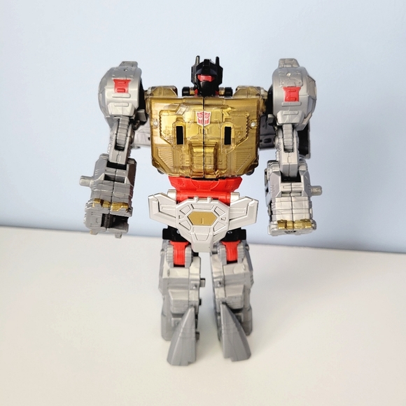 Hasbro Other - Transformers: Generations Power of the Primes Voyager Class Grimlock Figure